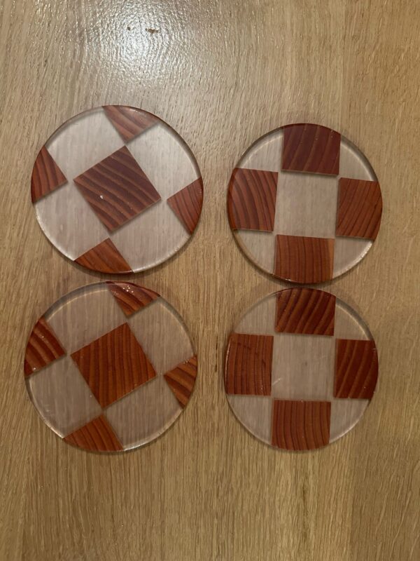 Sottuveri Unici - Sous-verres ronds résine epoxy & bois – Design graphique et artisanat contemporain – Image 2